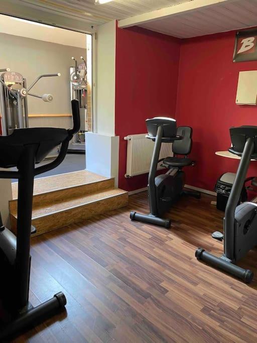 Mit Fitnessstudio Top1 Apartment