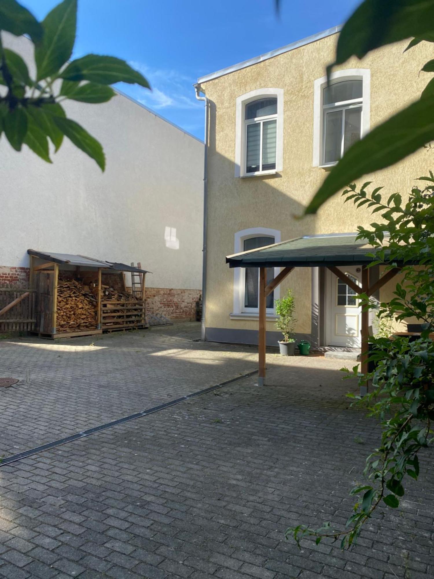 Mit Fitnessstudio Top1 Apartment Plauen